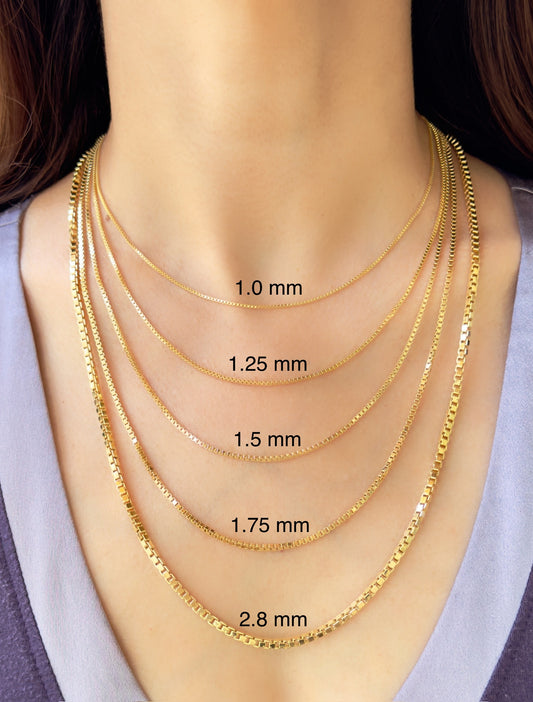 14K Yellow Gold Mirror Square Box Link Chain Diamond Cut Necklace